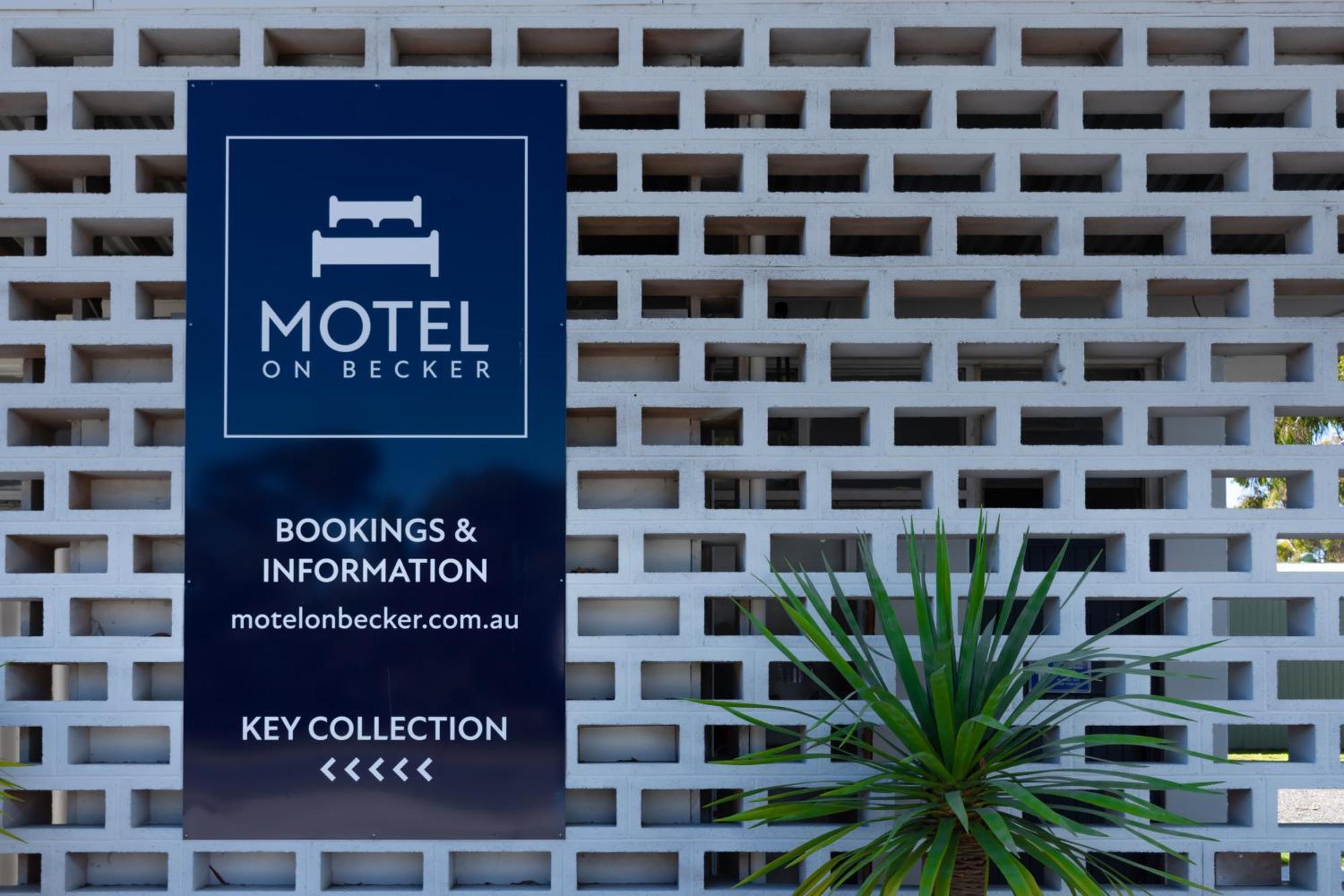 Motel On Becker Tintinara Buitenkant foto